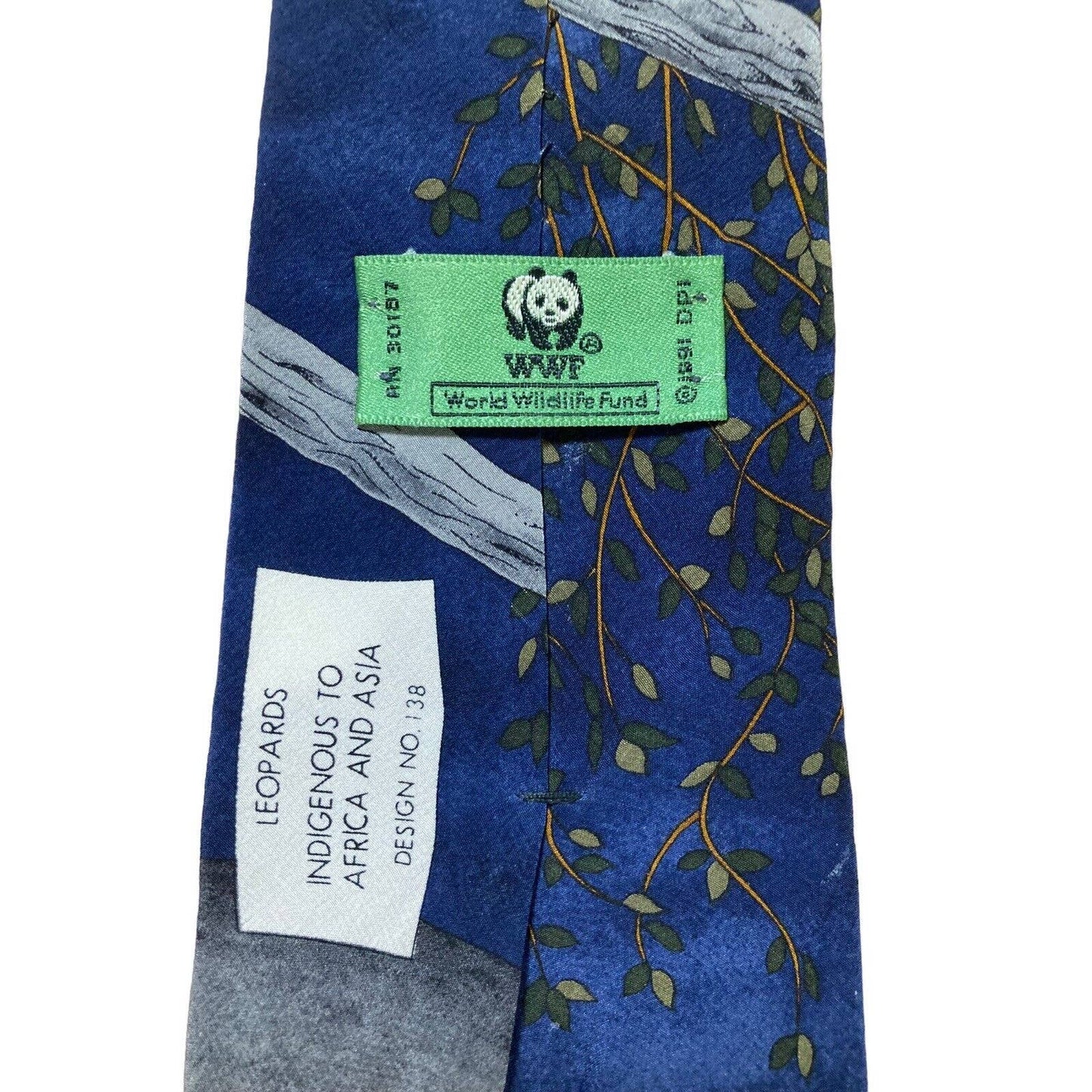 World Wildlife Fund WWF Leopards Design NO 138 Vintage Novelty Necktie