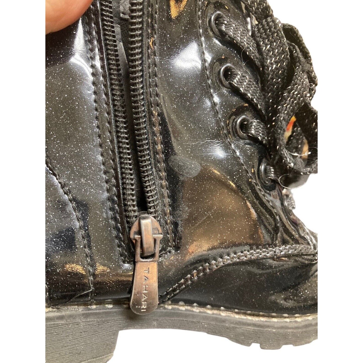 Tahari Girls Black Sparkle Side Zip Merlene Boots Size 1